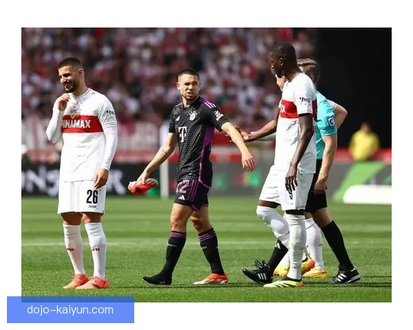 德甲奔驰主场不败状态持续，表现稳健引人关注