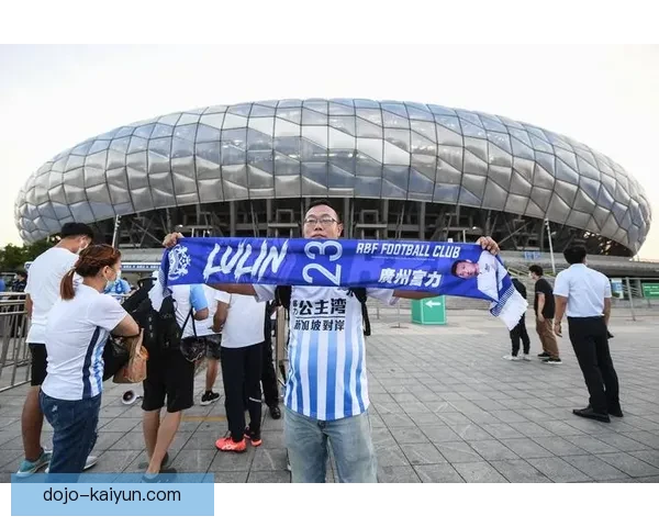 中超球迷互动持续升温，展示独特社区文化与赛事热情