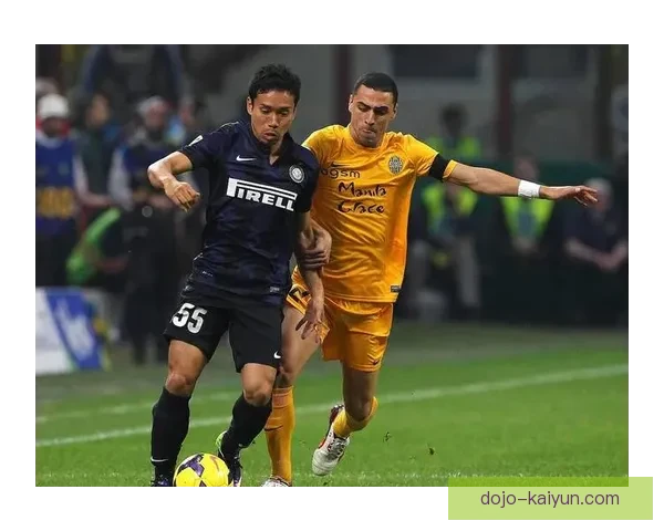 维罗纳关键球员在本赛季展现出持续提升的竞争力，备受关注。