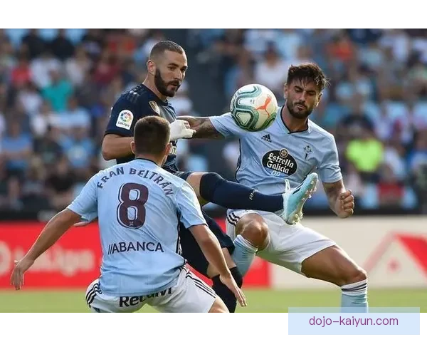 西甲埃斯帕尼奥尔青训球员近期表现稳健，备受关注中